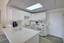 620 El Matador - Image 5